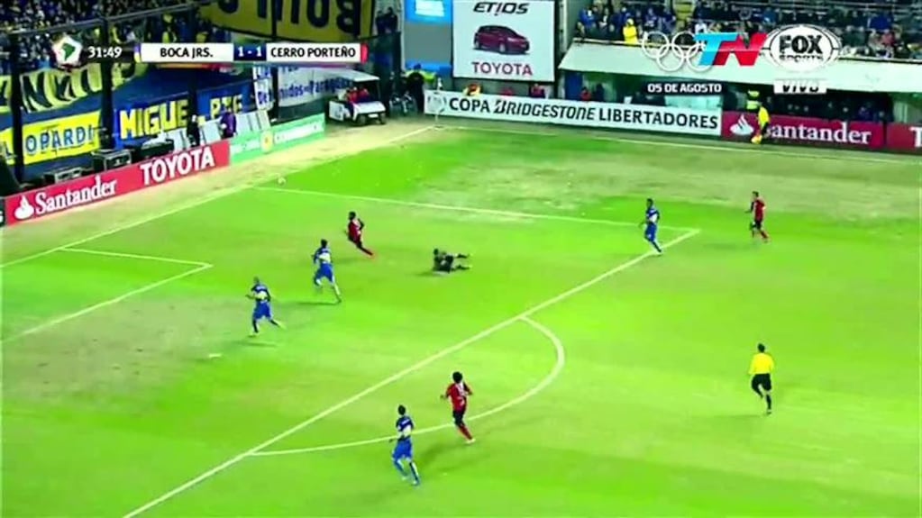 El desmayo de Orión en el partido Boca-Cerro Porteño