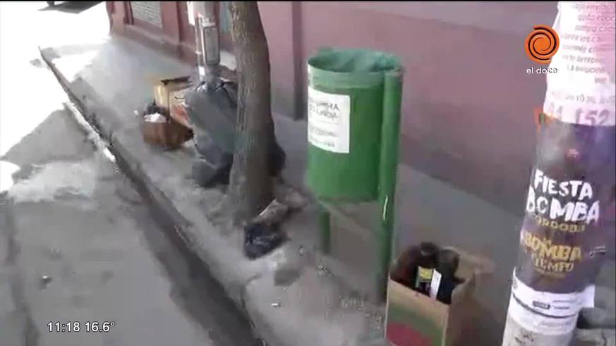 Hallan bebé muerto en un cesto de basura