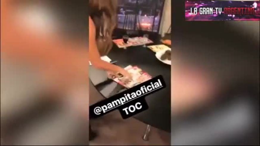 Pampita mostró cuál es su curioso TOC