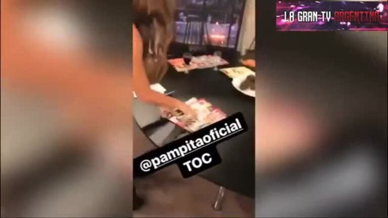 Pampita mostró cuál es su curioso TOC