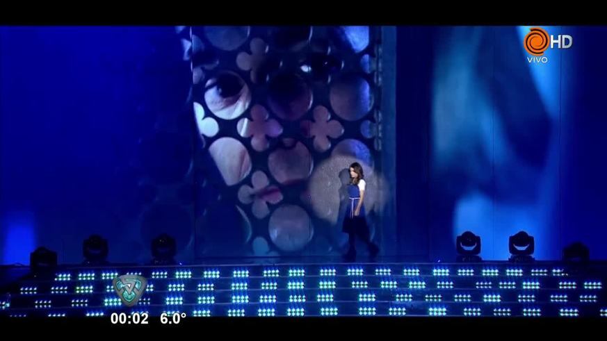 Lali Espósito cantó en Showmatch