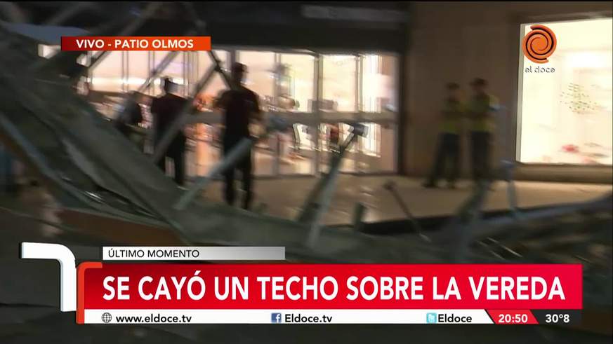 Se cayó el techo del Patio Olmos