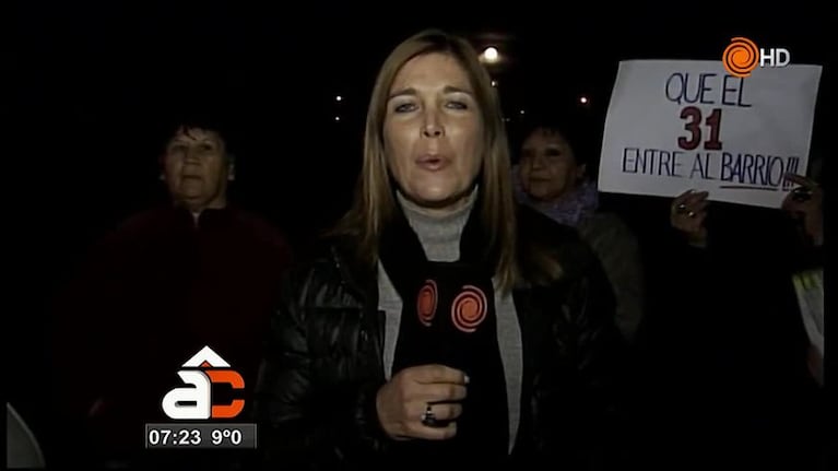 Protesta de vecinos del Camino a 60 cuadras porque no pasa el colectivo