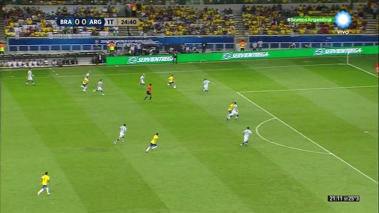 Coutinho marcó el 1-0 de Brasil a Argentina