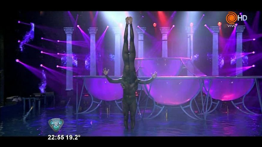El aquadance de Cinthia Fernández