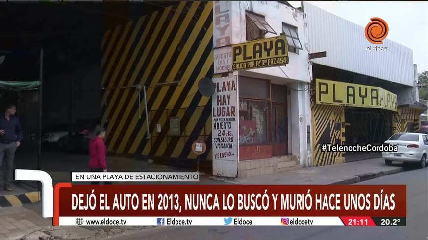 El auto abandonado en una playa: qué dice la Municipalidad
