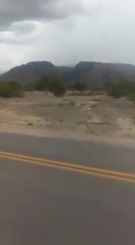 El momento del alud que tapó una ruta en Salta