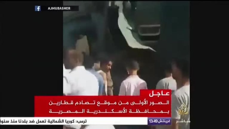 Un tren embistió a otro en Egipto