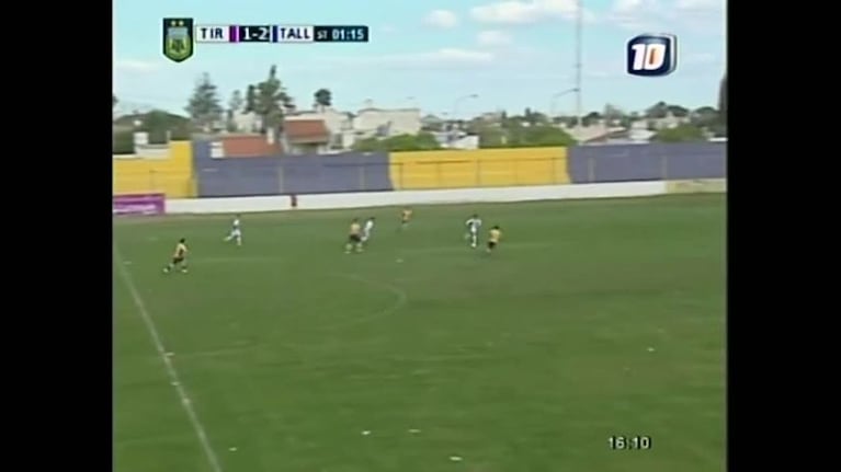 El primer gol de Araujo en Talleres