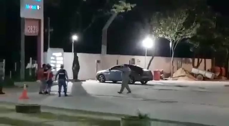 Filmaron a un concejal golpeando a una mujer
