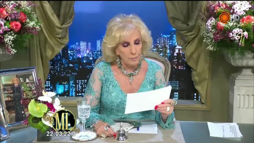 Un comienzo atípico en el programa de Mirtha Legrand