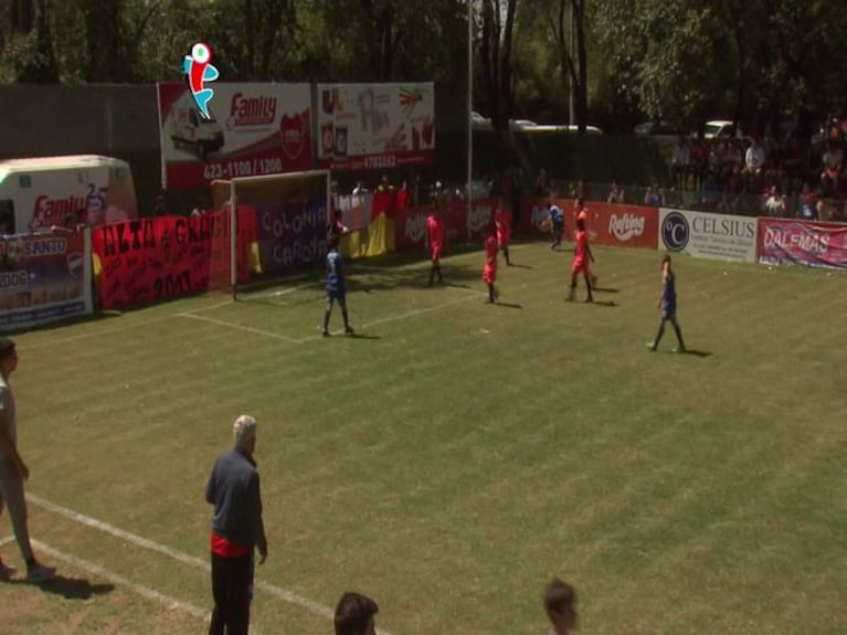 Fútbol Infantil: Colonia Caroya y Espíritu Santo, campeones