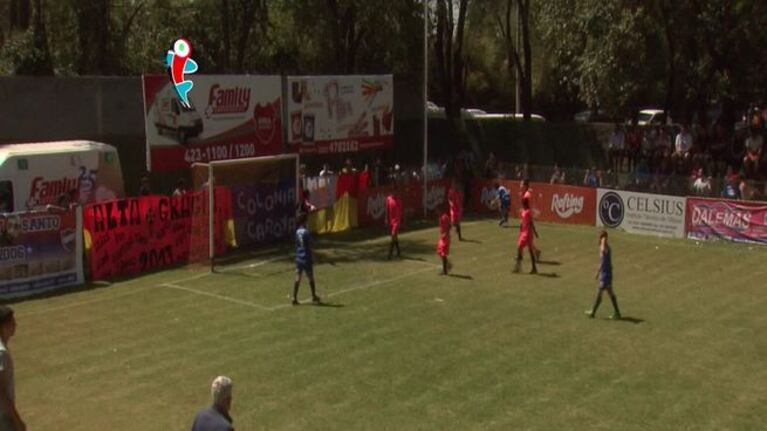 Fútbol Infantil: Colonia Caroya y Espíritu Santo, campeones