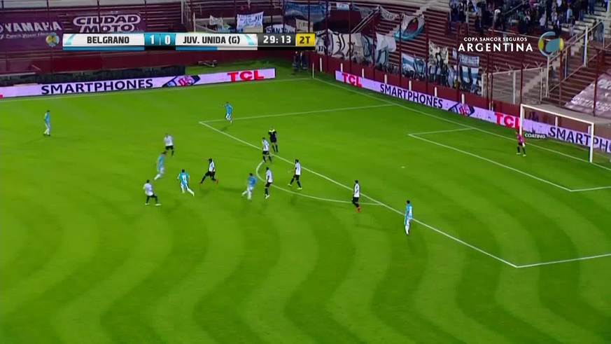 Bolatti marcó el 2-0 para Belgrano