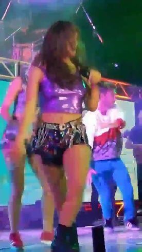 El baile viral y hot de Lali: "Muévelo, muévelo"