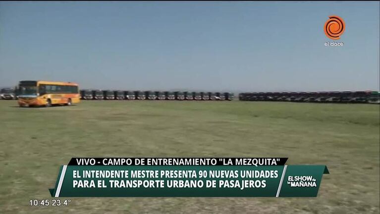 Mestre presentó 122 colectivos nuevos