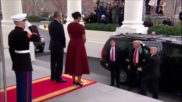El incómodo momento entre Melania y Michelle
