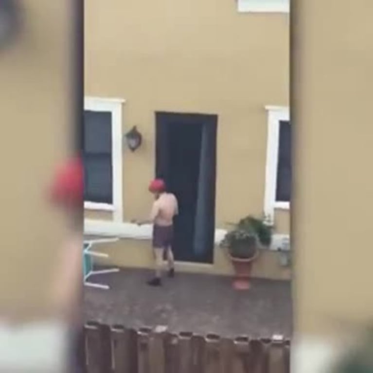 Un vecino mostró a Nikolas Cruz practicando tiro   