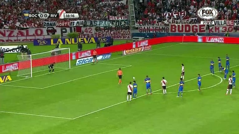 El gol de penal de Pisculichi para River