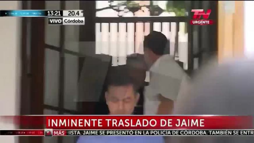 "Ladrón, corrupto" le gritaron a Ricardo Jaime