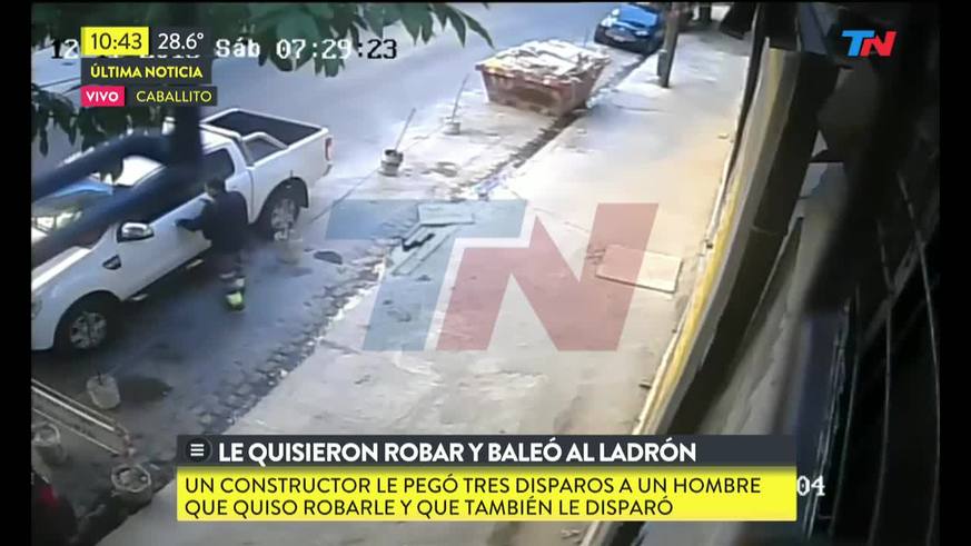 Baleó al ladrón que intentó robarle la camioneta