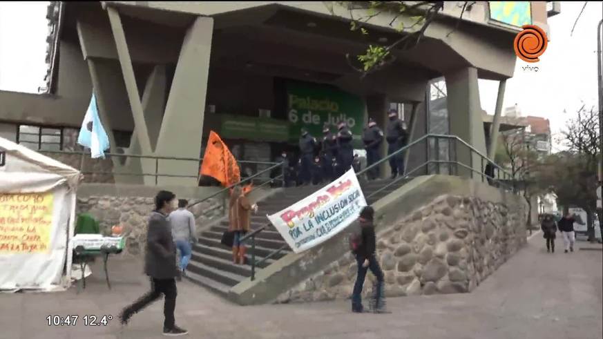 Naranjitas protestan por el nuevo estacionamiento