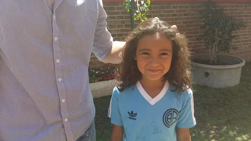 El encuentro entre Olave y la pequeña Victoria, la nena del video viral