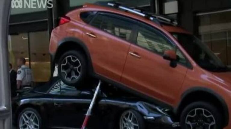 El estacionamiento de un Porsche