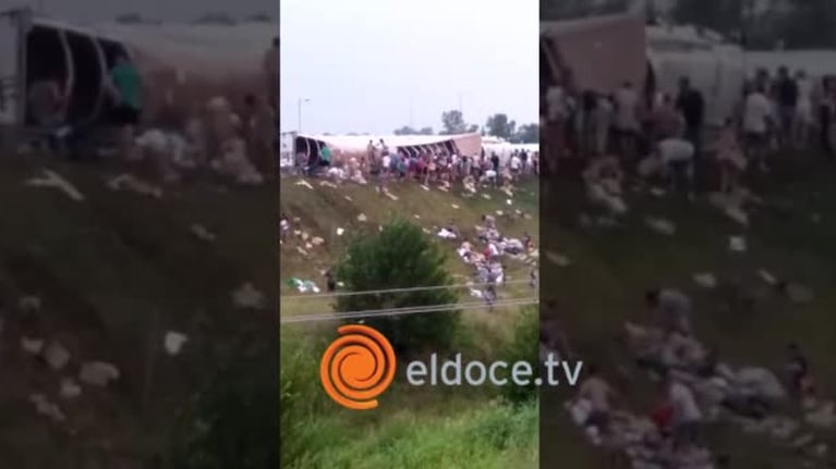 Impactante: así saquearon el camión