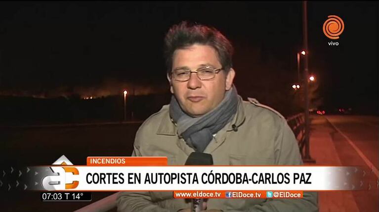 Cortaron la autopista Córdoba-Carlos Paz debido al fuego