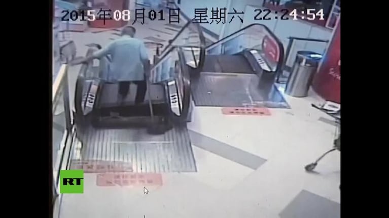 Otro accidente con una escalera mecánica en China