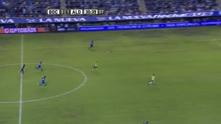 Chávez liquidó el partido con su segundo gol