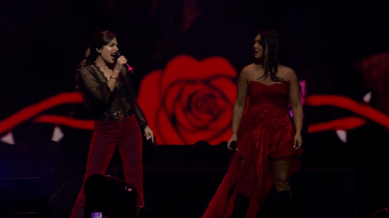 Angela Leiva y Eugenia Quevedo se volvieron a juntar en un impactante dueto