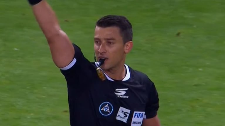 Todo Belgrano protestó el gol anulado a Ramiro Hernandes ante Racing
