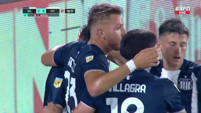 Carlos Auzqui sorprendió a la defensa y puso el 2 a 0 para la T