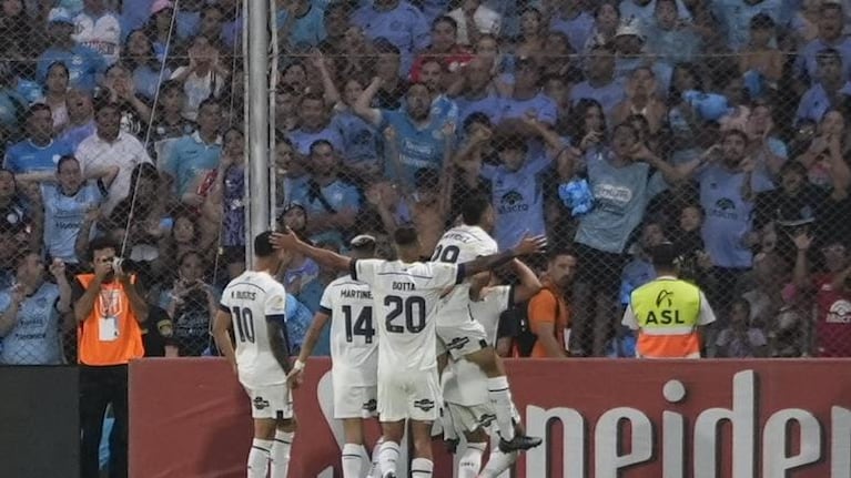 El golazo de Ramón Sosa y el 1 a 1 de Talleres ante Belgrano