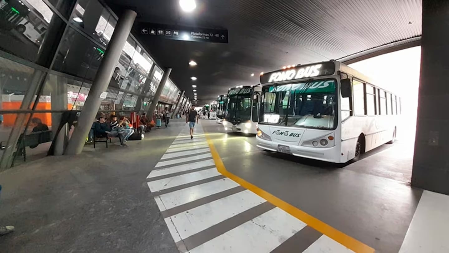 Sansalone por el transporte interurbano