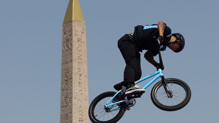 En su debut, el cordobés Maligno Torres clasificó a la final de BMX freestyle en París 2024