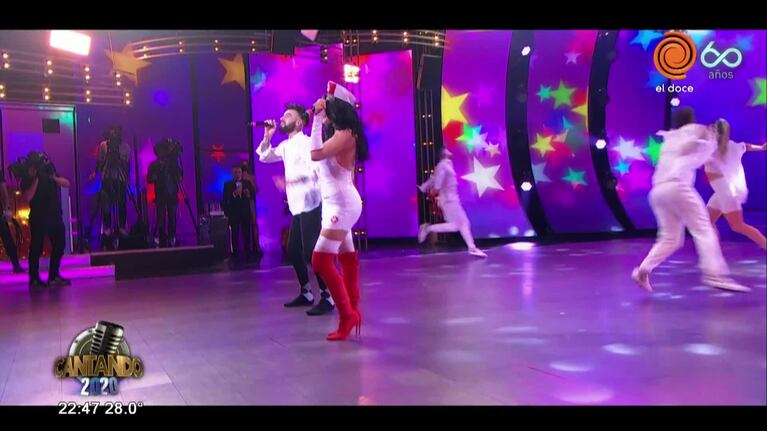 Charlotte Caniggia y una producción con pocas luces