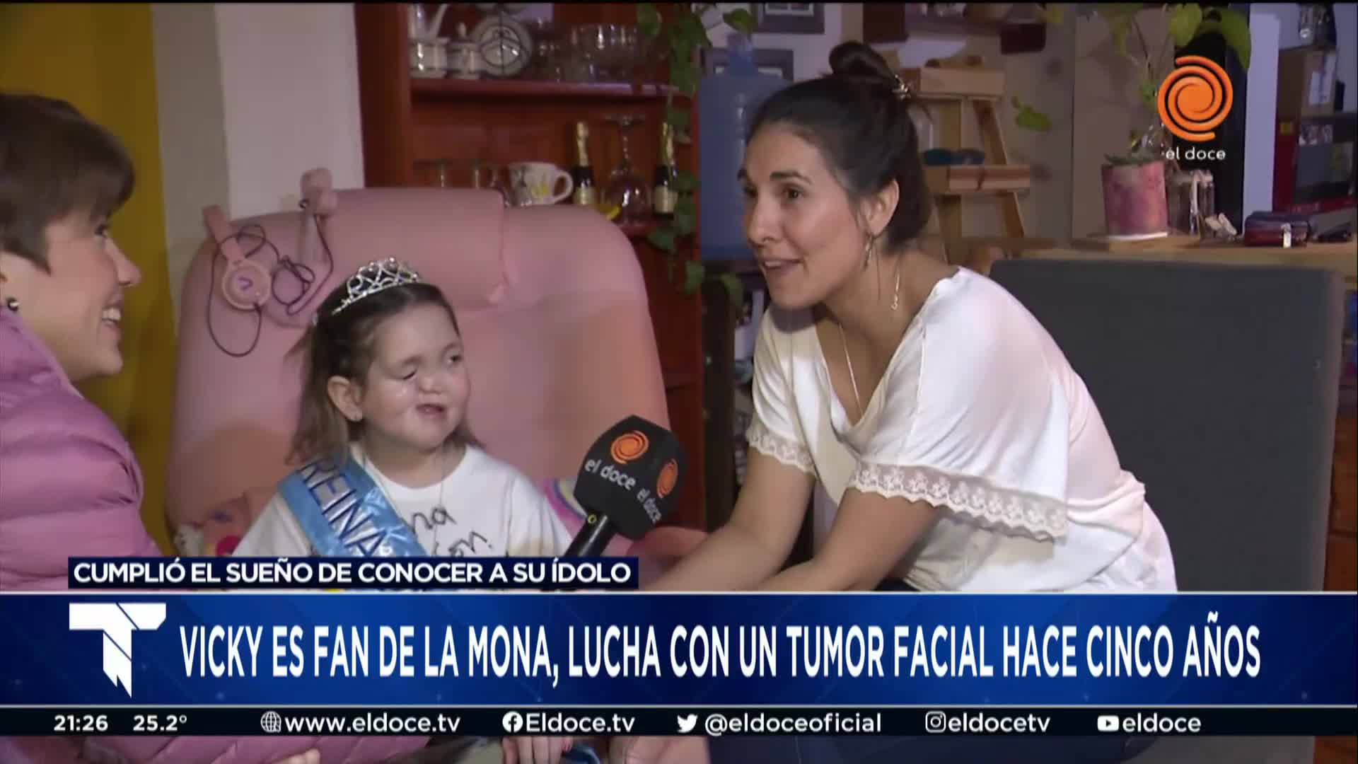 Vicky conoció a La Mona, su ídolo
