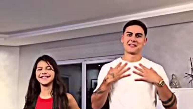 Victoria Paredes y Dybala, a puro challenge