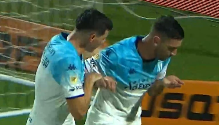 El gol de Maravilla Martínez y el 2 a 0 de Racing a Belgrano