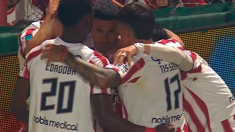 El gol de Cerato para el 1 a 0 de Instituto ante Platense en Alta Córdoba