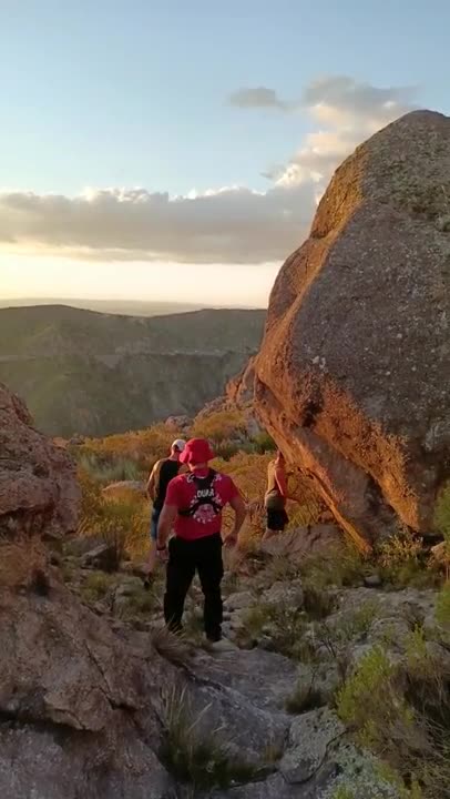 Tres personas fueron rescatadas en el camino a la Casita de Cristal