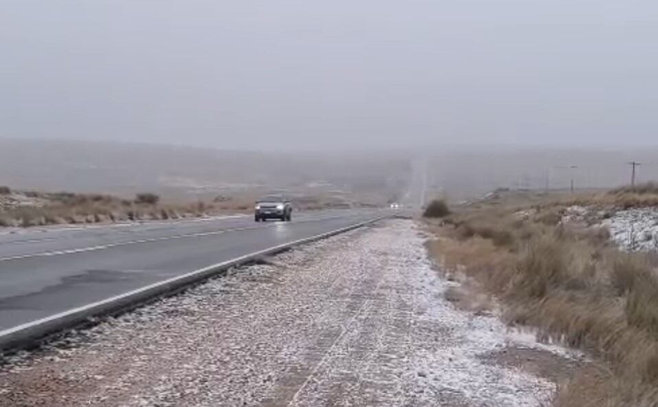 nieve camino altas cumbres