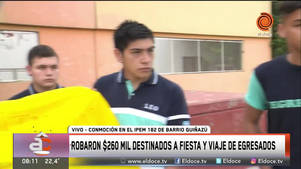 Les robaron 260 mil pesos a alumnos del IPEM 182