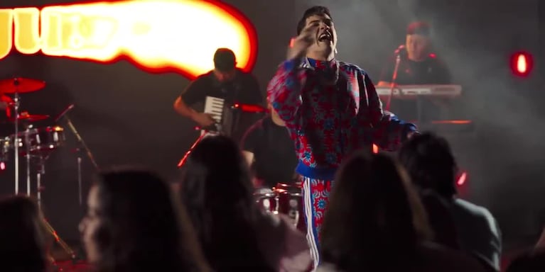 Simón Aguirre estrenó videoclip y presentó “Amor inestable”