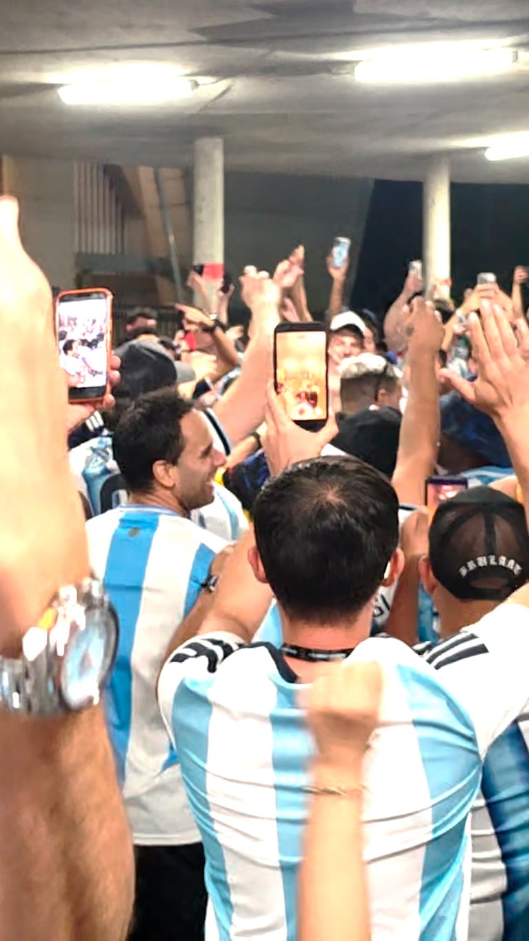 Euforia y la ilusión renovada de los hinchas argentinos