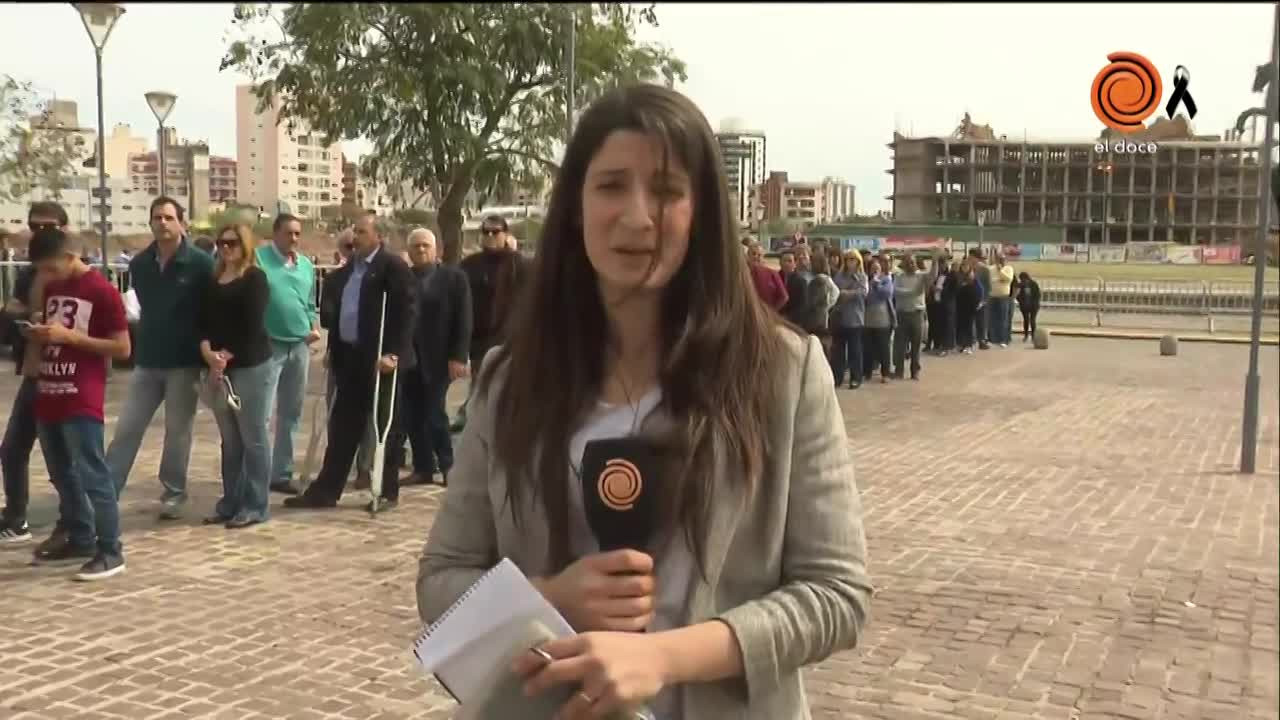 Miles de personas despiden en el Centro Cívico a José Manuel De La Sota