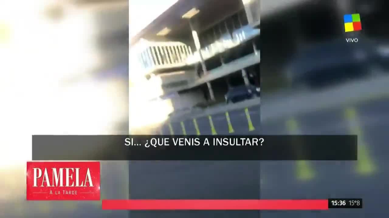 Juana Viale a los gritos e insultos en la calle